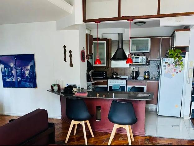 3 Ambientes con Balcon Muy Luminoso en Venta 4