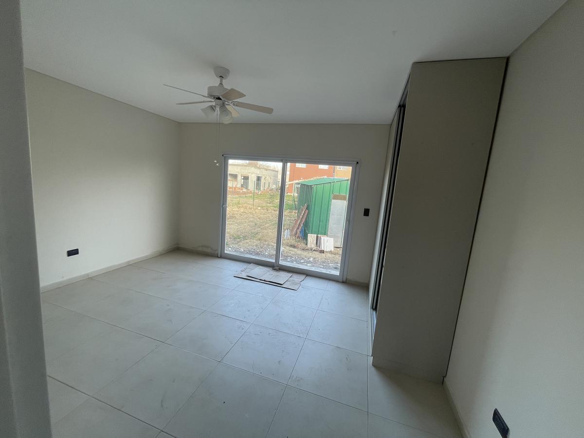 Casa - Plottier 5