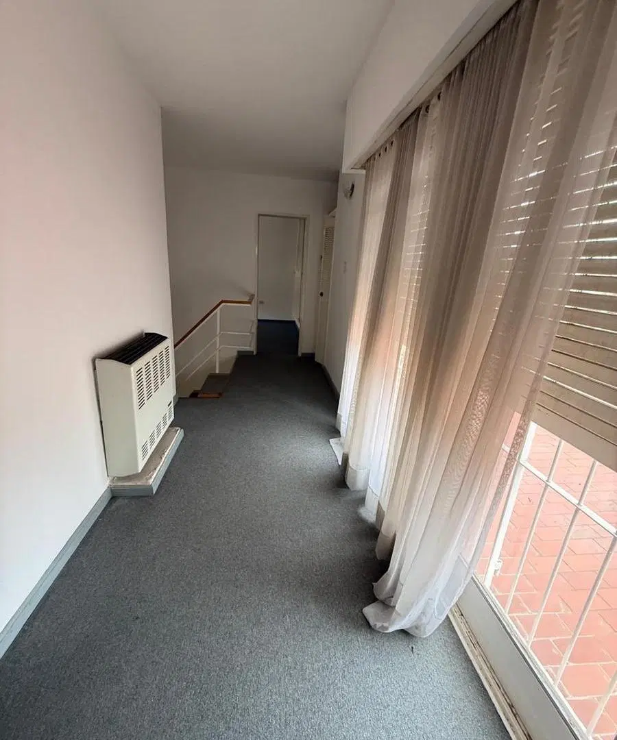 Casa en alquiler en el centro de Neuquén 2