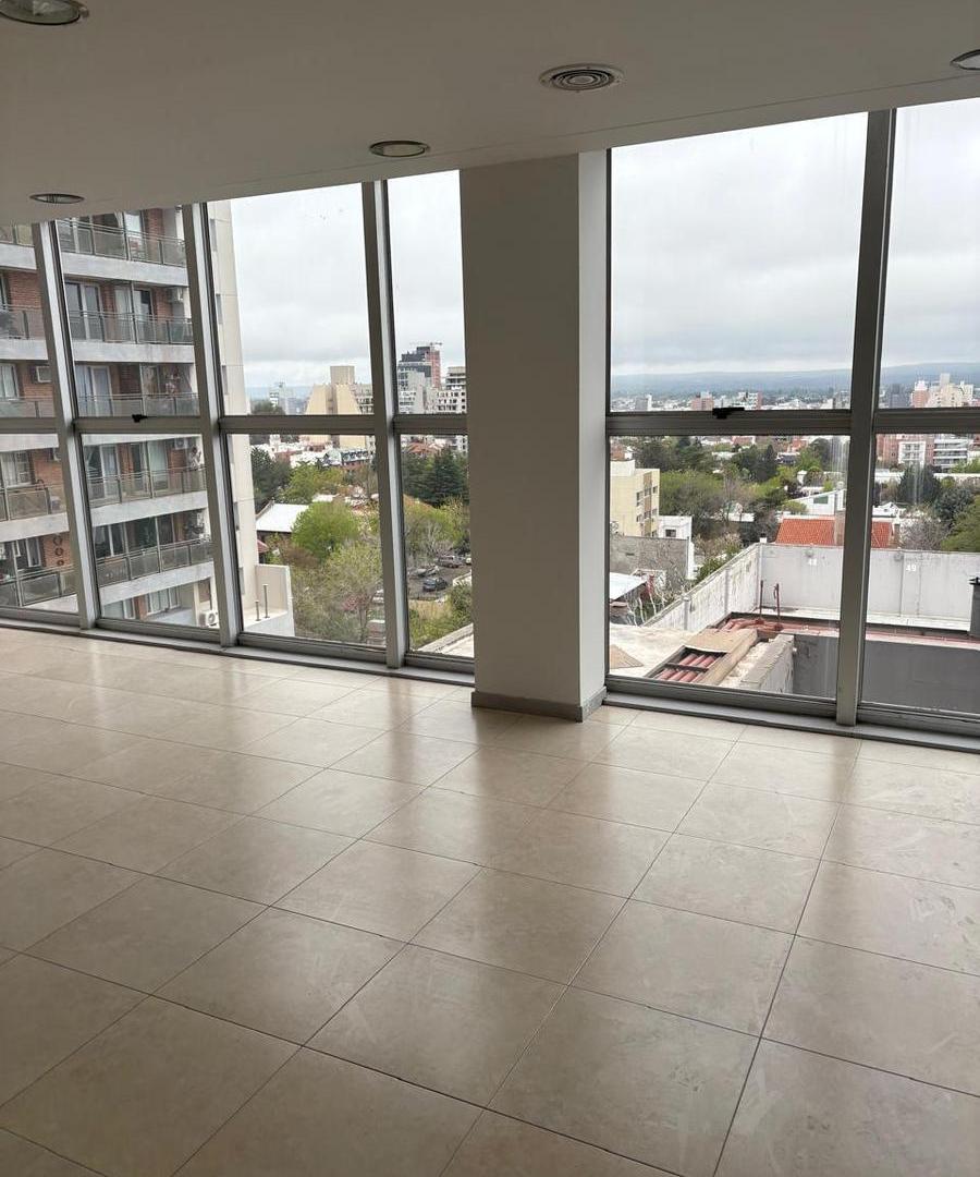 Foto de Oficina en venta sobre Leloir al 400, imagen 1