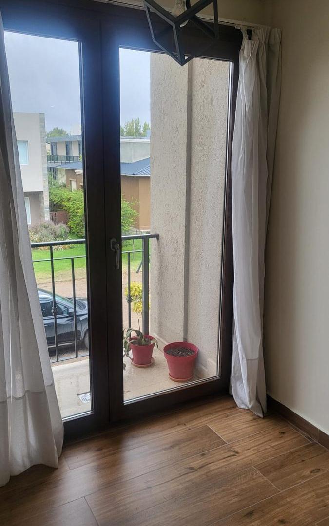 Foto de Casa nivel gerencial en el barrio cerrado Costa Rio, imagen 3