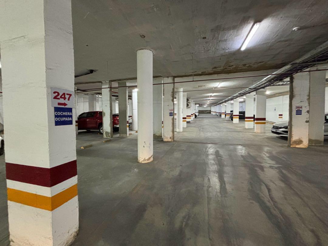 Foto de VENTA DE COCHERA EN PASEO QUATTRO - CENTRO DE VILLA CARLOS PAZ, imagen 2