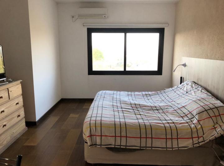Foto de ALQUILER ANUAL CASA 2 DORMITORIOS CON TERRAZA V. SANTA CRUZ DEL LAGO, imagen 3