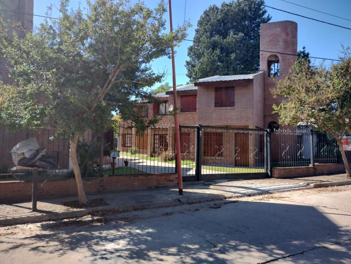 Venta Triplex 3 Dorm. Villa Carlos Paz 3