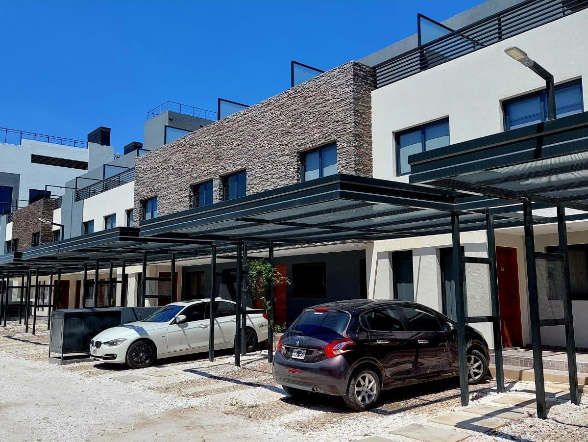 Venta Triplex a Estrenar En housing Barrio Santa Rita Villa Carlos Paz 2