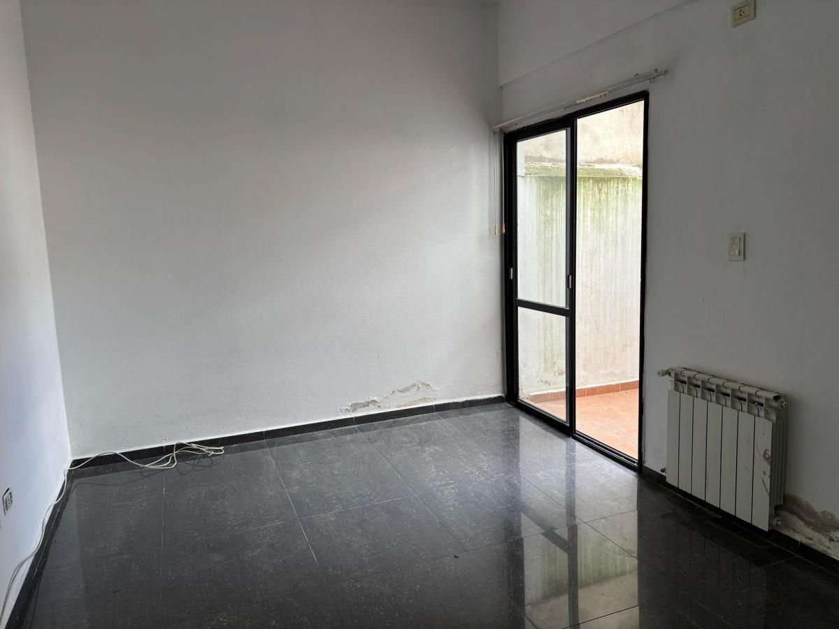 Venta Monoambiente Pb con Cochera en Centro Villa Carlos Paz 4
