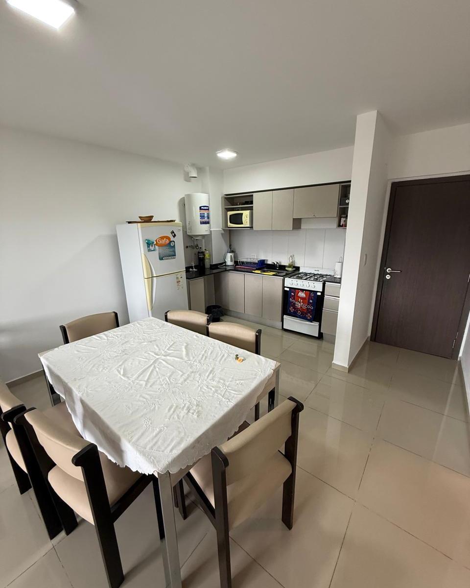 Venta Departamento 1 Dormitorio con Cochera Av Cárcano Carlos Paz 3