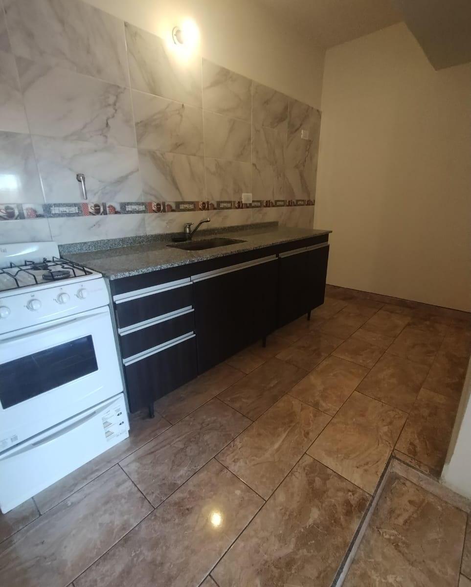 Venta Departamento 1 Dormitorio, Balcon y Cochera Carlos Paz 2