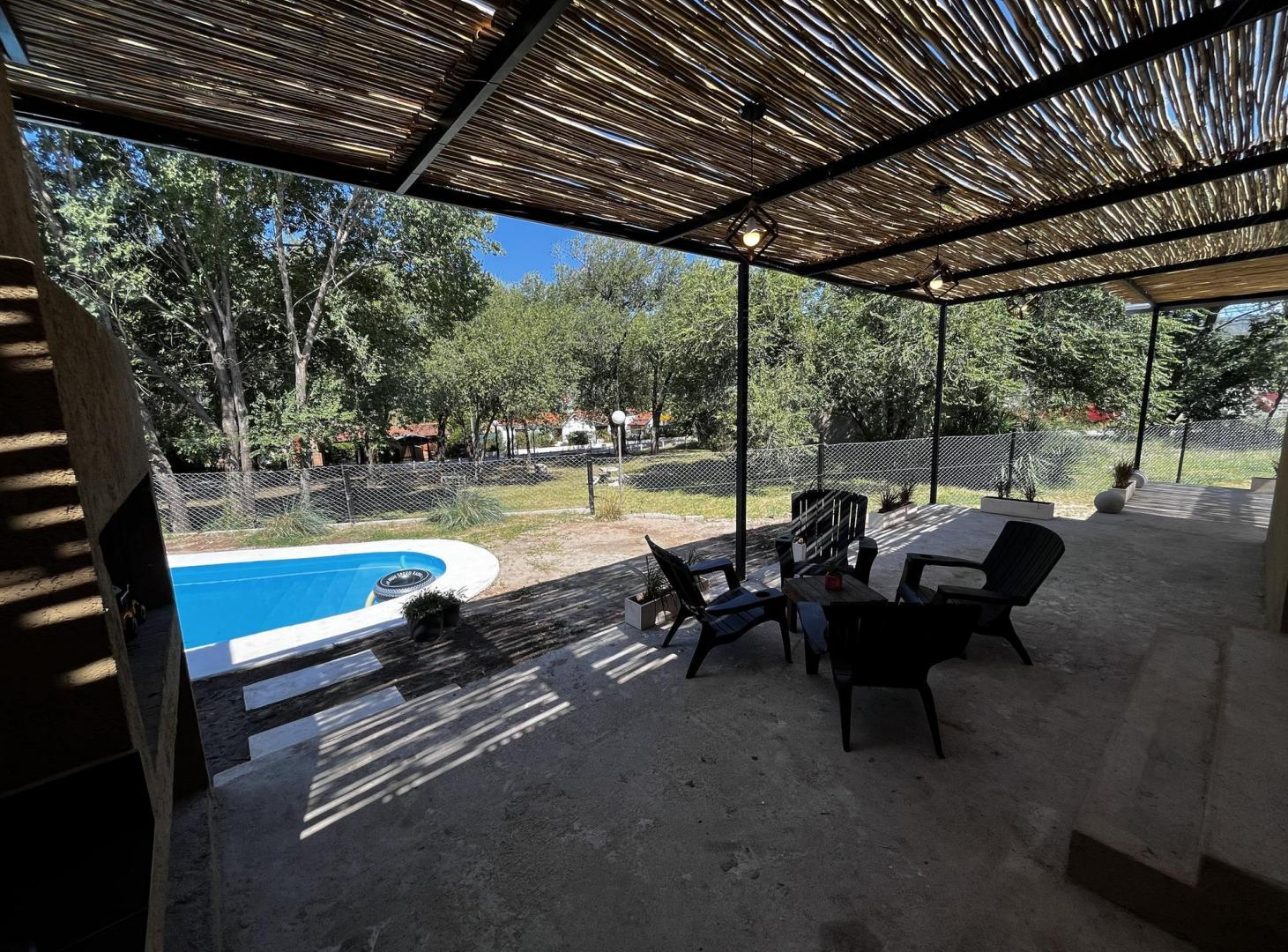 VENTA OPORTUNIDAD CASA A ESTRENAR 3 DORM. PLAYAS DE ORO-CARLOS PAZ