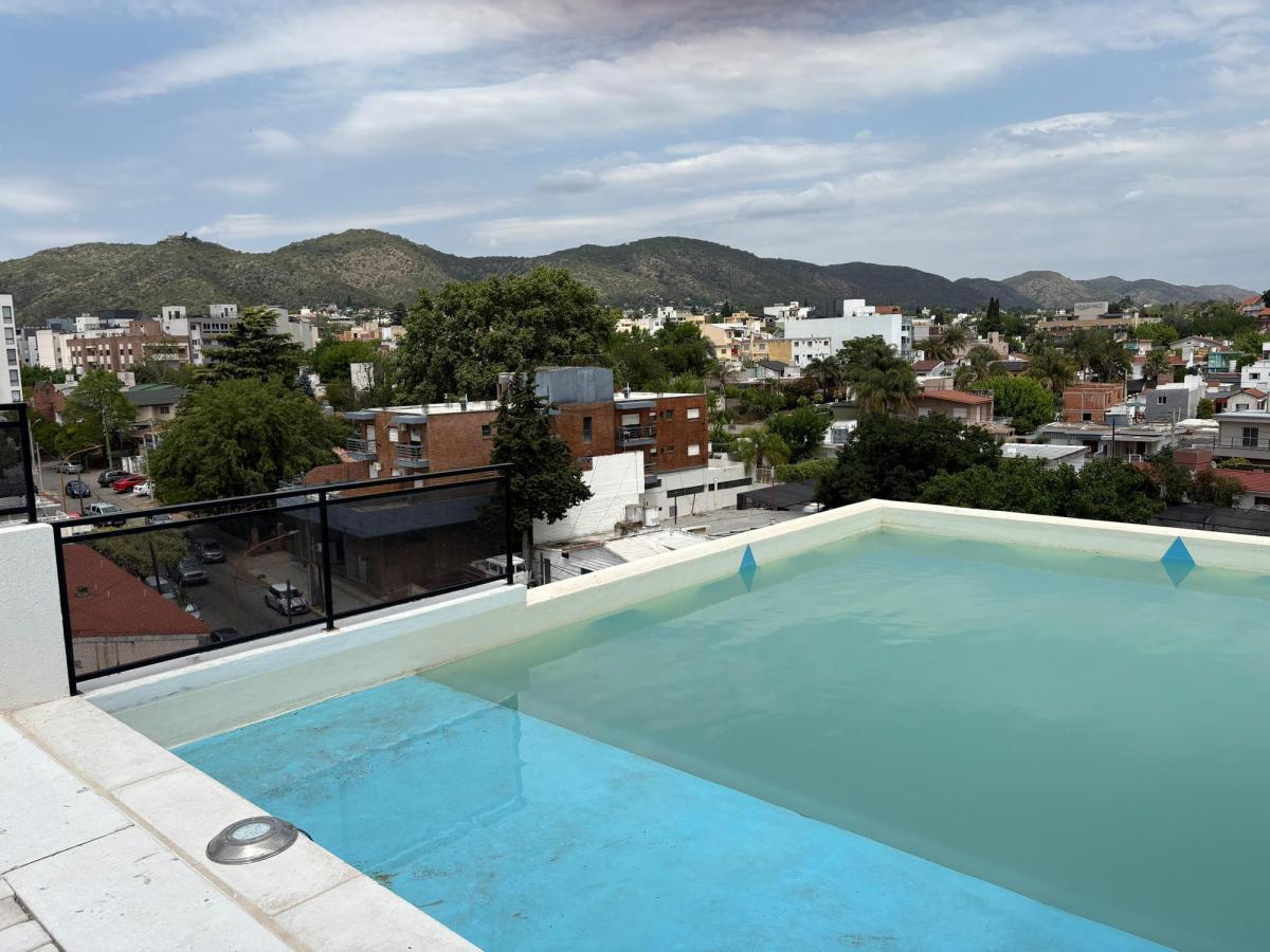 VENTA DEPARTAMENTO AMOBLADO 1 DORMITORIO CON BALCON CENTRO CARLOS PAZ