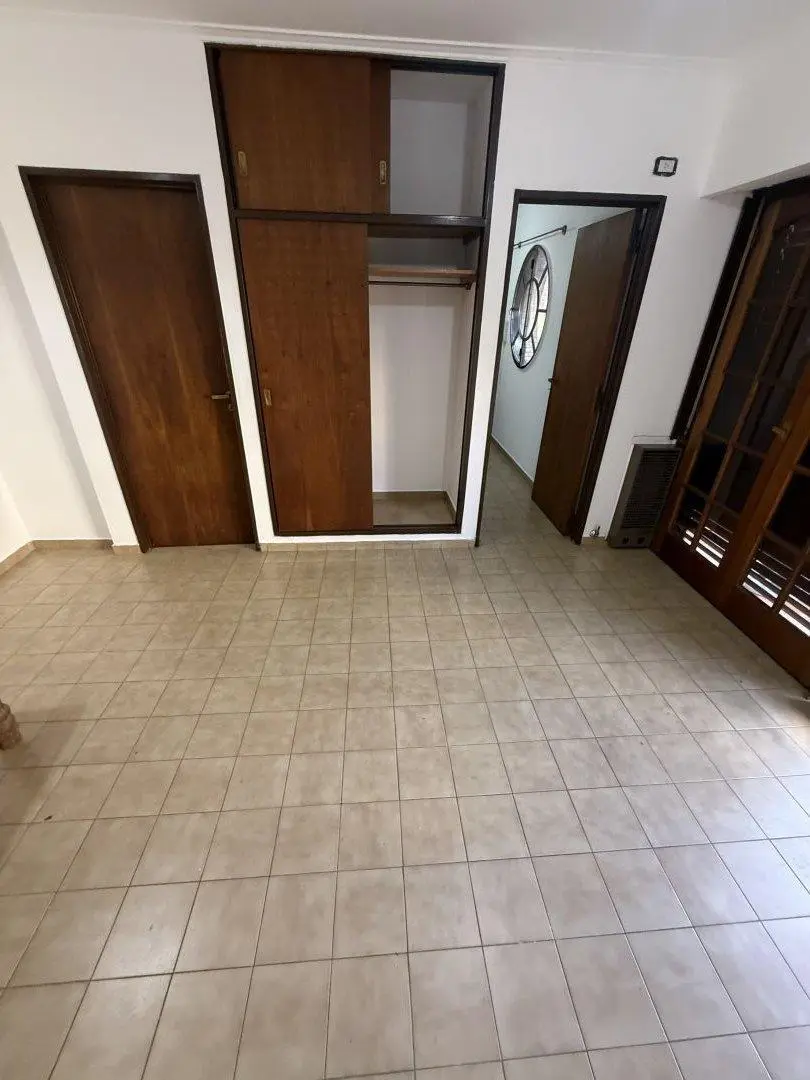 VENTA MONOAMBIENTE C/ TERRAZA PROPIA CENTRO CARLOS PAZ 4