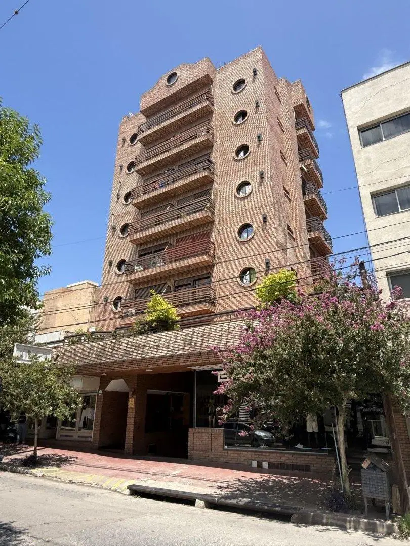 VENTA MONOAMBIENTE C/ TERRAZA PROPIA CENTRO CARLOS PAZ 2