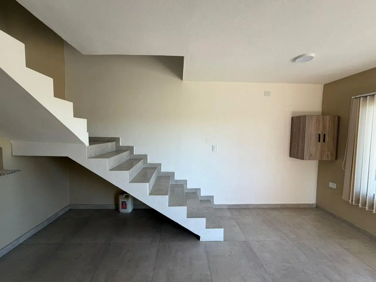 VENTA CASA A ESTRENAR 2 DORMITORIOS | A 100 METROS DE LA RUTA | TANTI 2