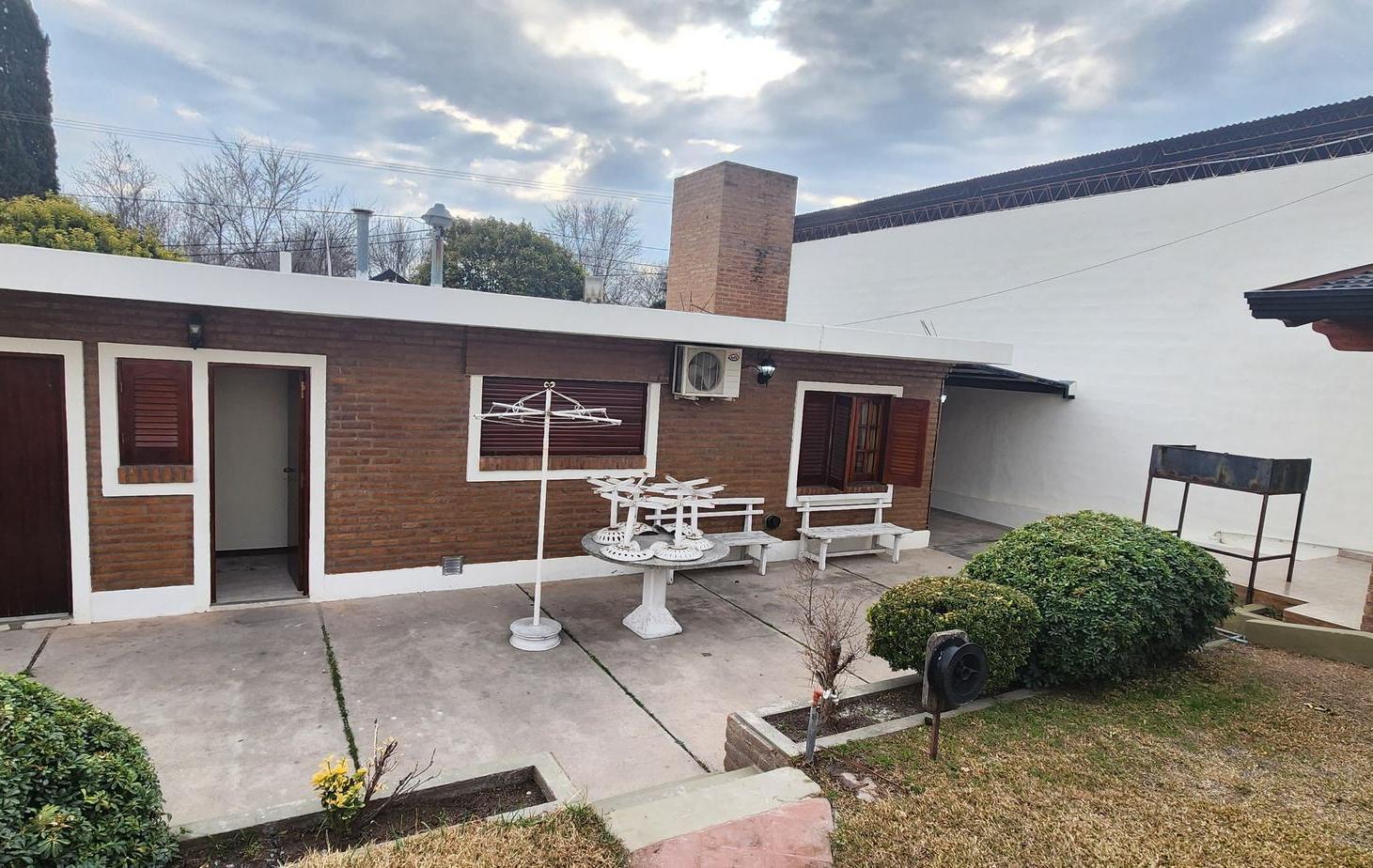 Foto de VENTA CASA + DEPARTAMENTO | PILETA | LAS ROSAS CARLOS PAZ, imagen 4