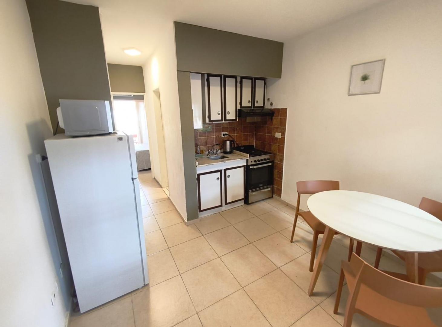 Foto de VENTA DEPARTAMENTO AMOBLADO CENTRO GALERIA ARGEO CARLOS PAZ, imagen 1