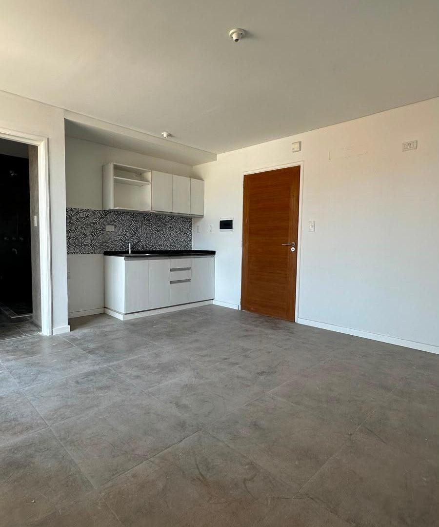 Foto de VENTA MONOAMBIENTE CON BALCÓN A ESTRENAR LAKE TOWERS CARLOS PAZ, imagen 3
