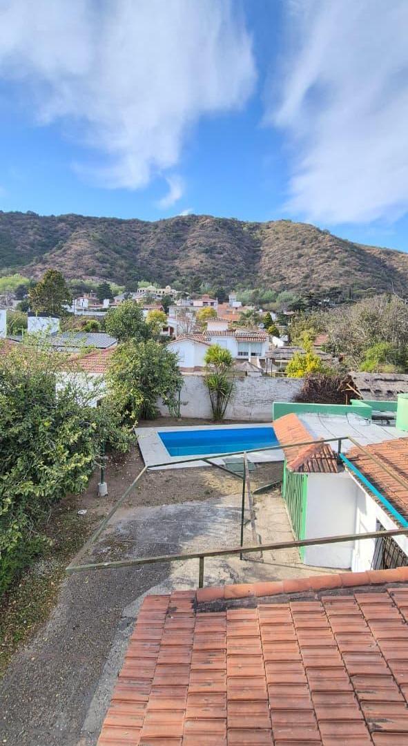 VENTA OPORTUNIDAD CASA 3 DORM. + DEPARTAMENTO JOSE MUÑOZ CARLOS PAZ