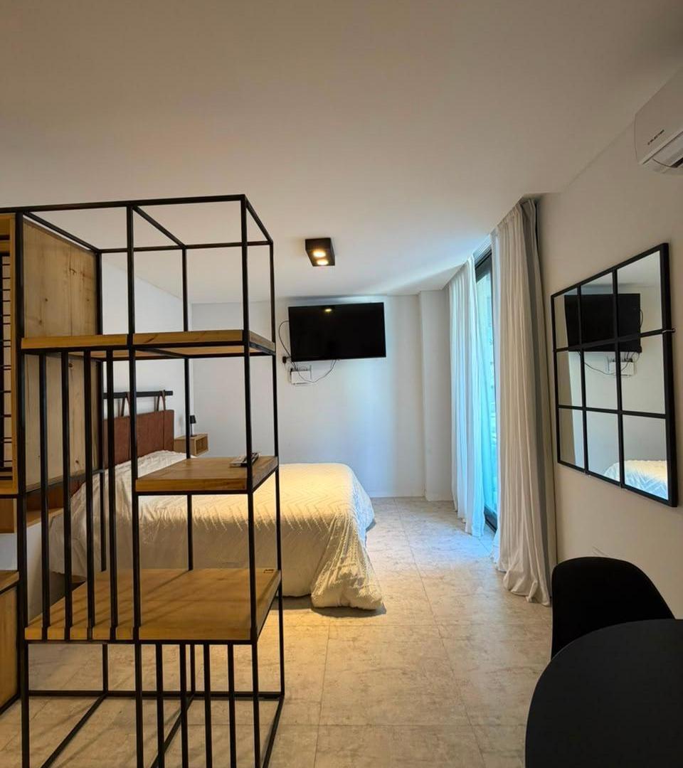 Foto de VENTA MONOAMBIENTE AMOBLADO CON COCHERA | LAKE TOWERS CARLOS PAZ, imagen 2
