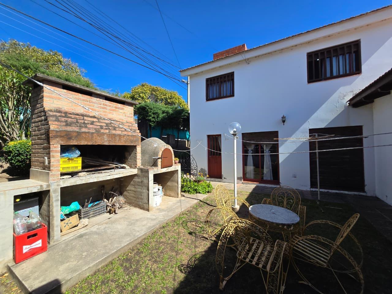 Foto de VENTA 2 CASAS INDEPENDIENTES LOTE ESQUINA JOSÉ MUÑOZ CARLOS PAZ, imagen 4