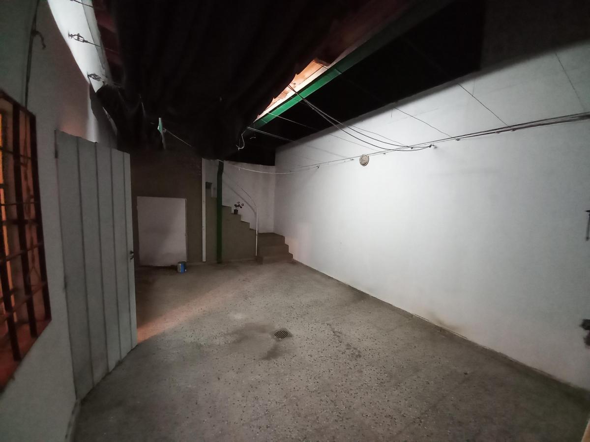 Foto de Casa al frente 2 dormitorios - Inmejorable ubicacion cerca Parque, imagen 2