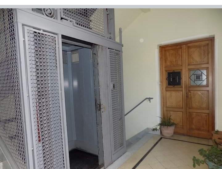 Semipiso Antiguo Exelente Estado 4