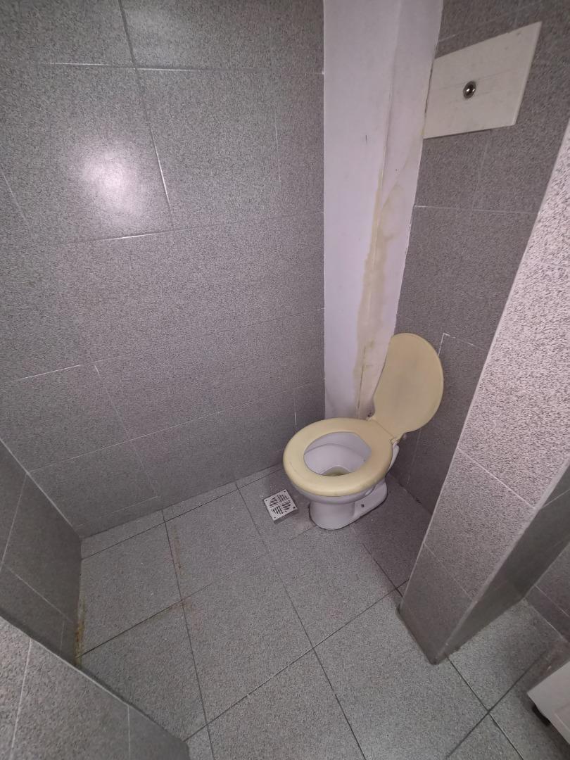 Foto de LOCAL COMERCIAL - OFICINAS EN TRES NIVELES, imagen 5