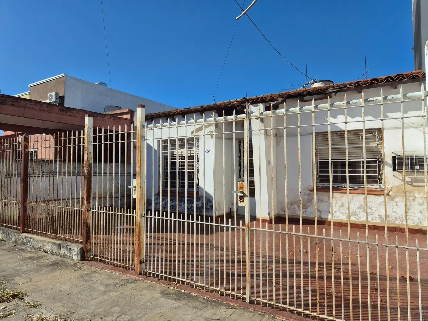Chalet de dos dormitorios y dependencias Apto Crédito Bancar 5