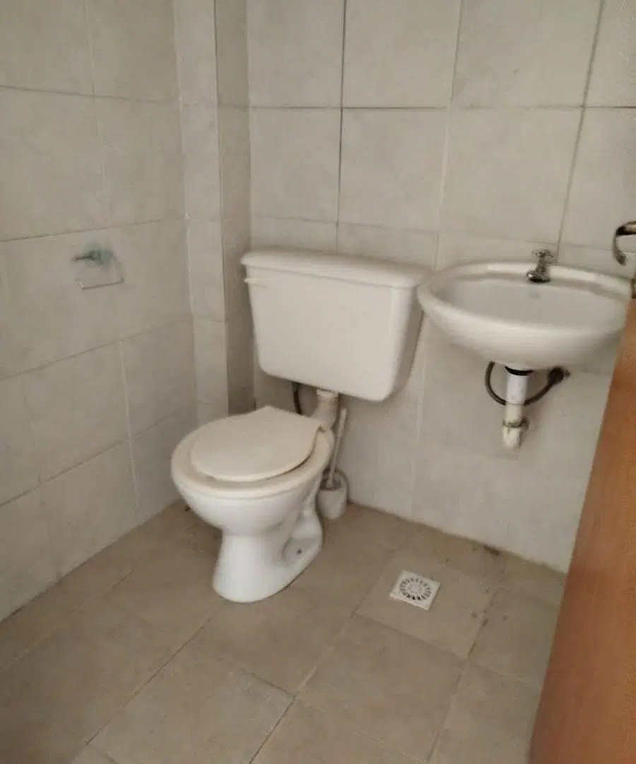 ALQUILO LOCAL COMERCIAL - YOFRE NORTE!! 3