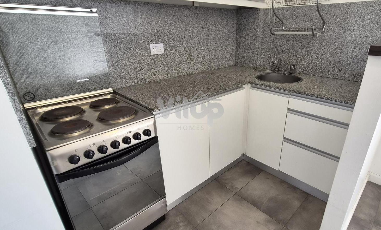 Foto de Monoambiente dividido 35m² cubiertos con gran balcón y piscina, imagen 3