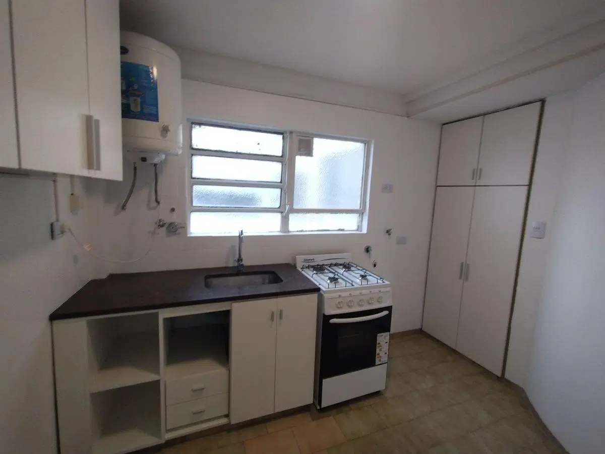 Impecable y luminoso departamento en Vicente Lopez de 2 ambientes!! 4