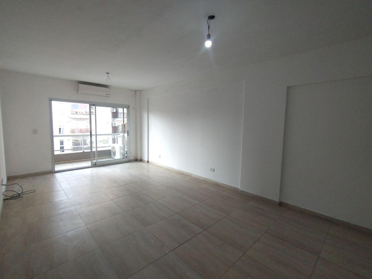 Foto de Hermoso monoambiente con balcon, laundry, parrilla y jacuzzi en San, imagen 3