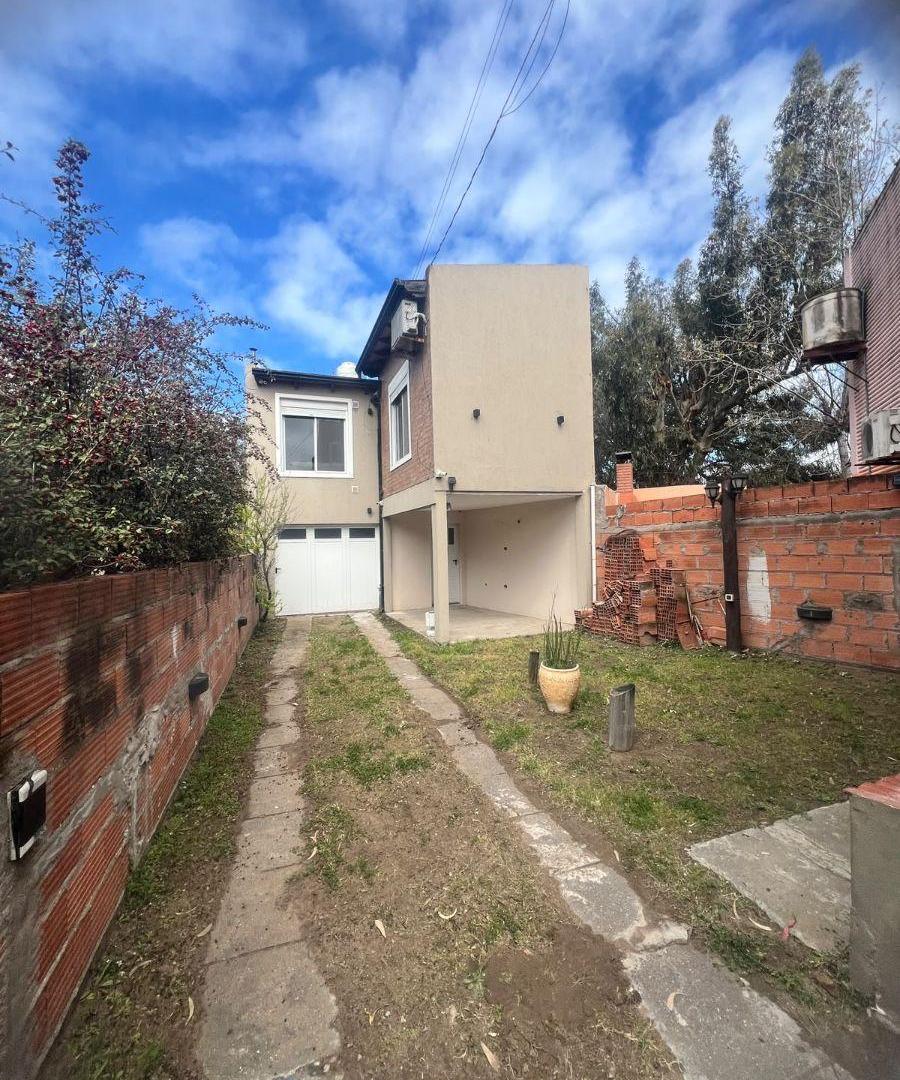 Foto de OPORTUMIDADAZA CASA + DPTO EN MONTE HERMOSO!!!, imagen 3