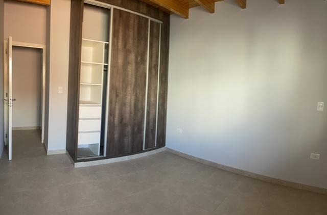 Departamento en Azcuenaga 1