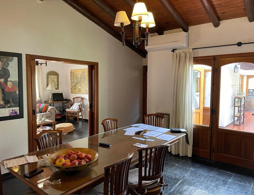 Casa Club de Campo Mendoza 1