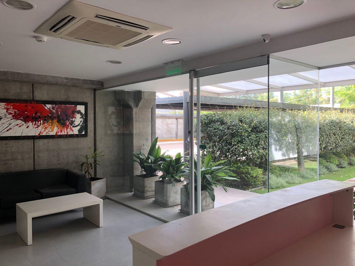 Foto de GALPON Y OFICINAS EN ACCESO SUR, imagen 3