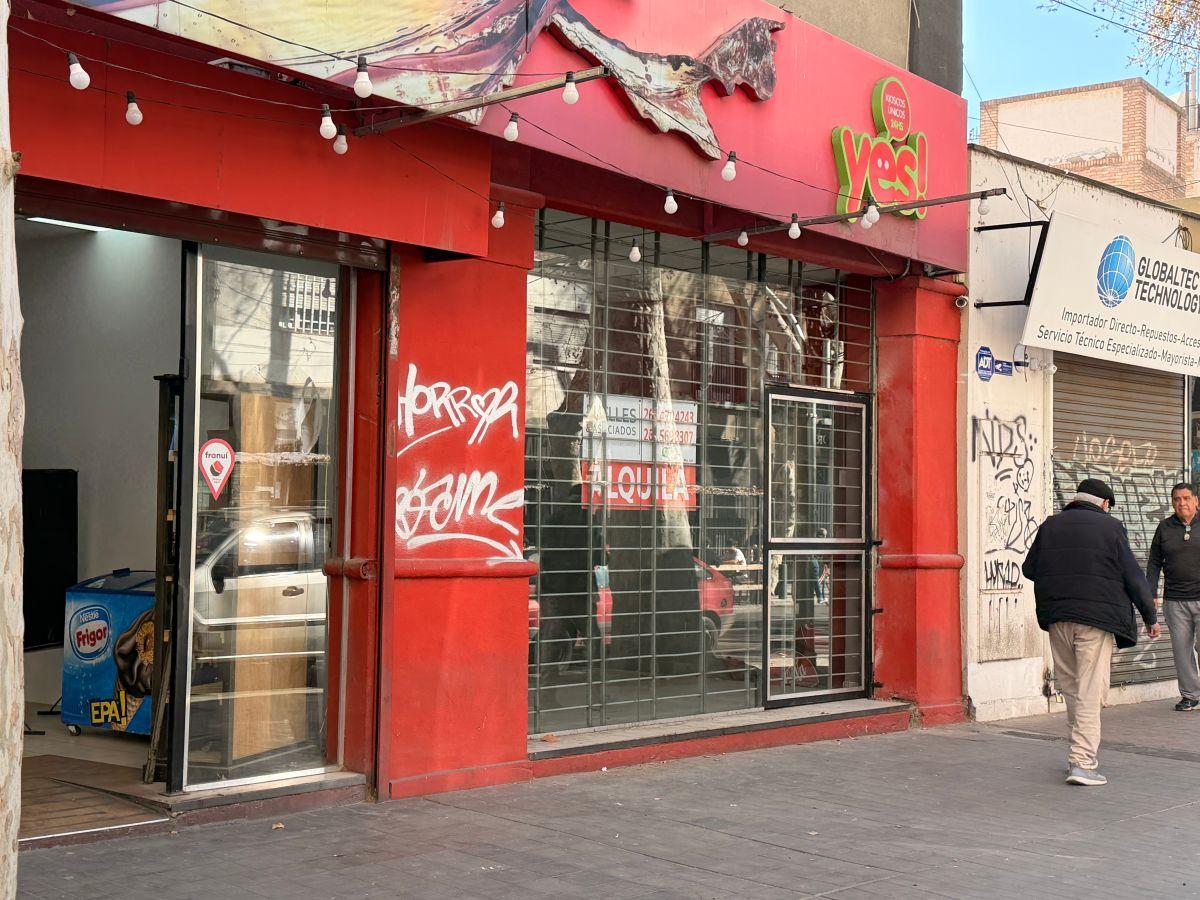 Foto de LOCAL CALLE CATAMARCA, imagen 3