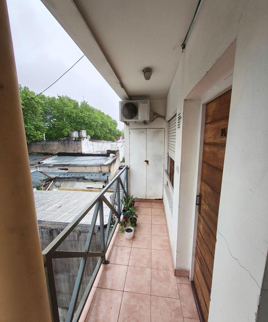 Foto de Alquilo depto 1 dormitorio con placard empotrado, cocina, imagen 4