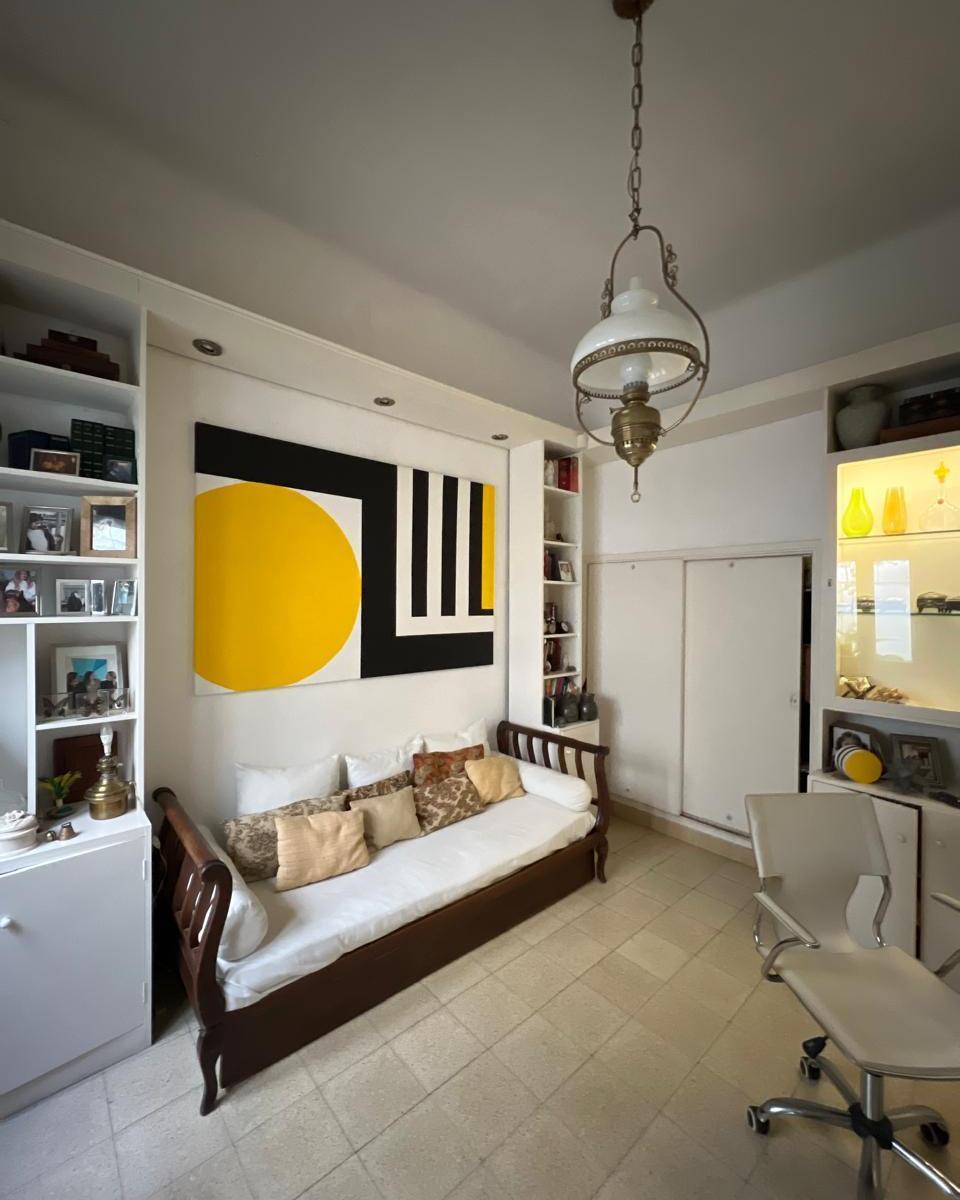 Casa Céntrica en Venta de 3 Dorm. 2