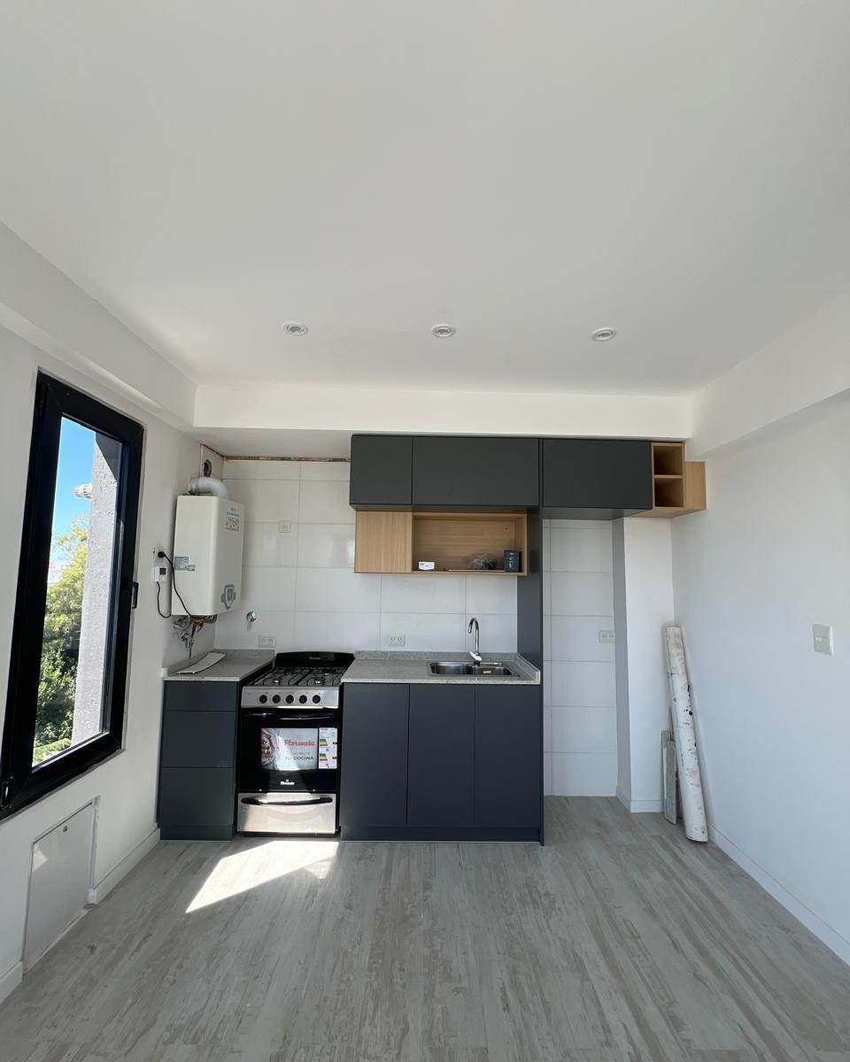 Departamento en Venta a Estrenar (Zona Cerrito) 4