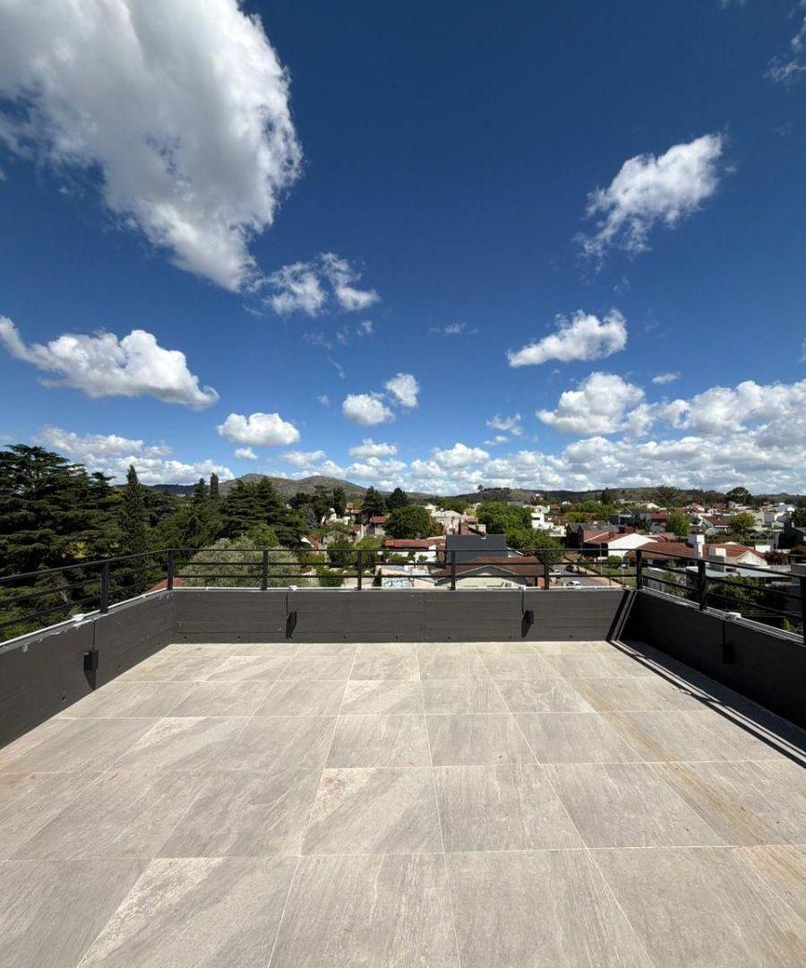Departamento en Venta a Estrenar de Dos Dormitorios con Terraza Privada - Cerrito