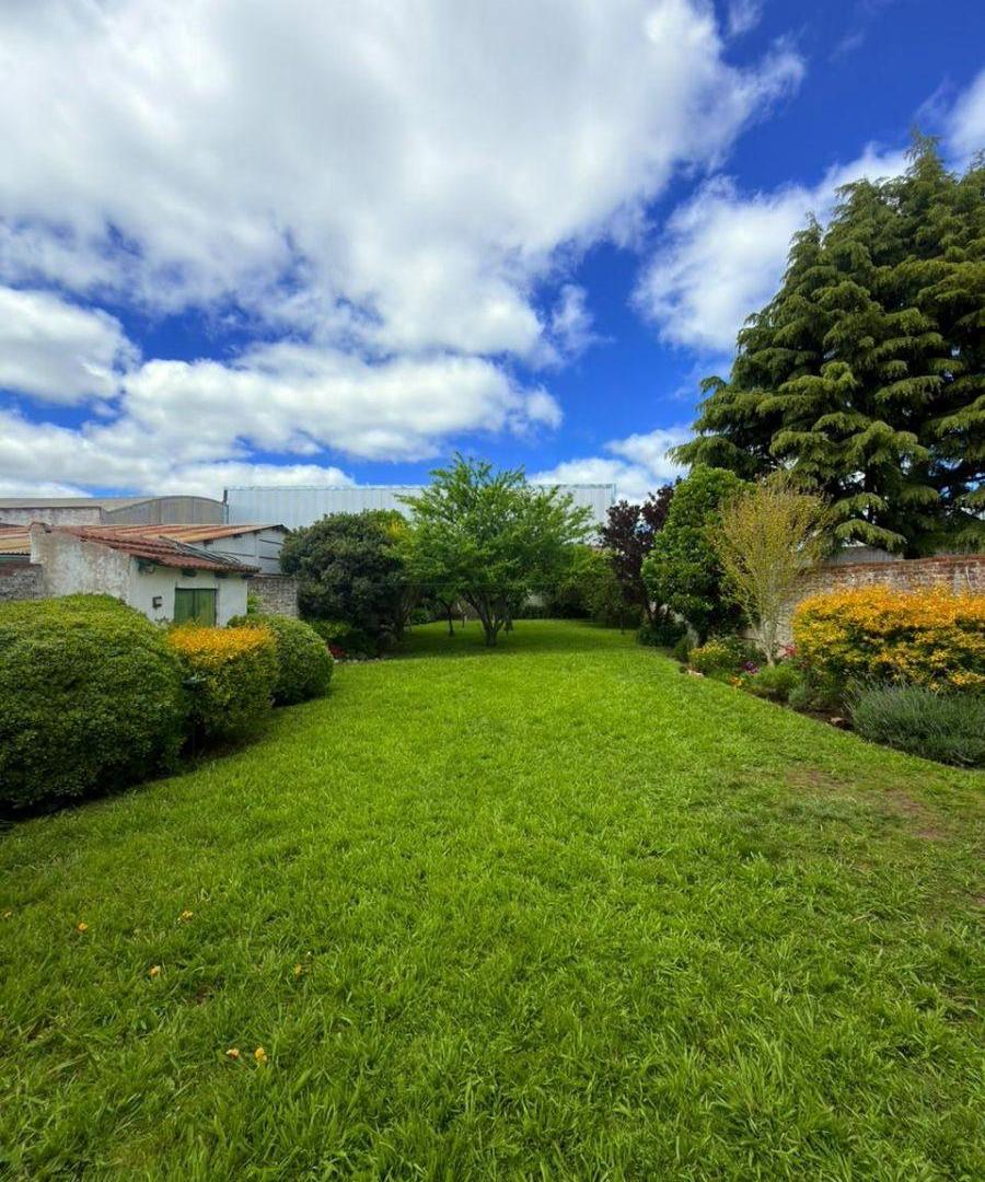 Foto de Casa en Venta - Amplio Jardín con Frutales (Apta crédito), imagen 1