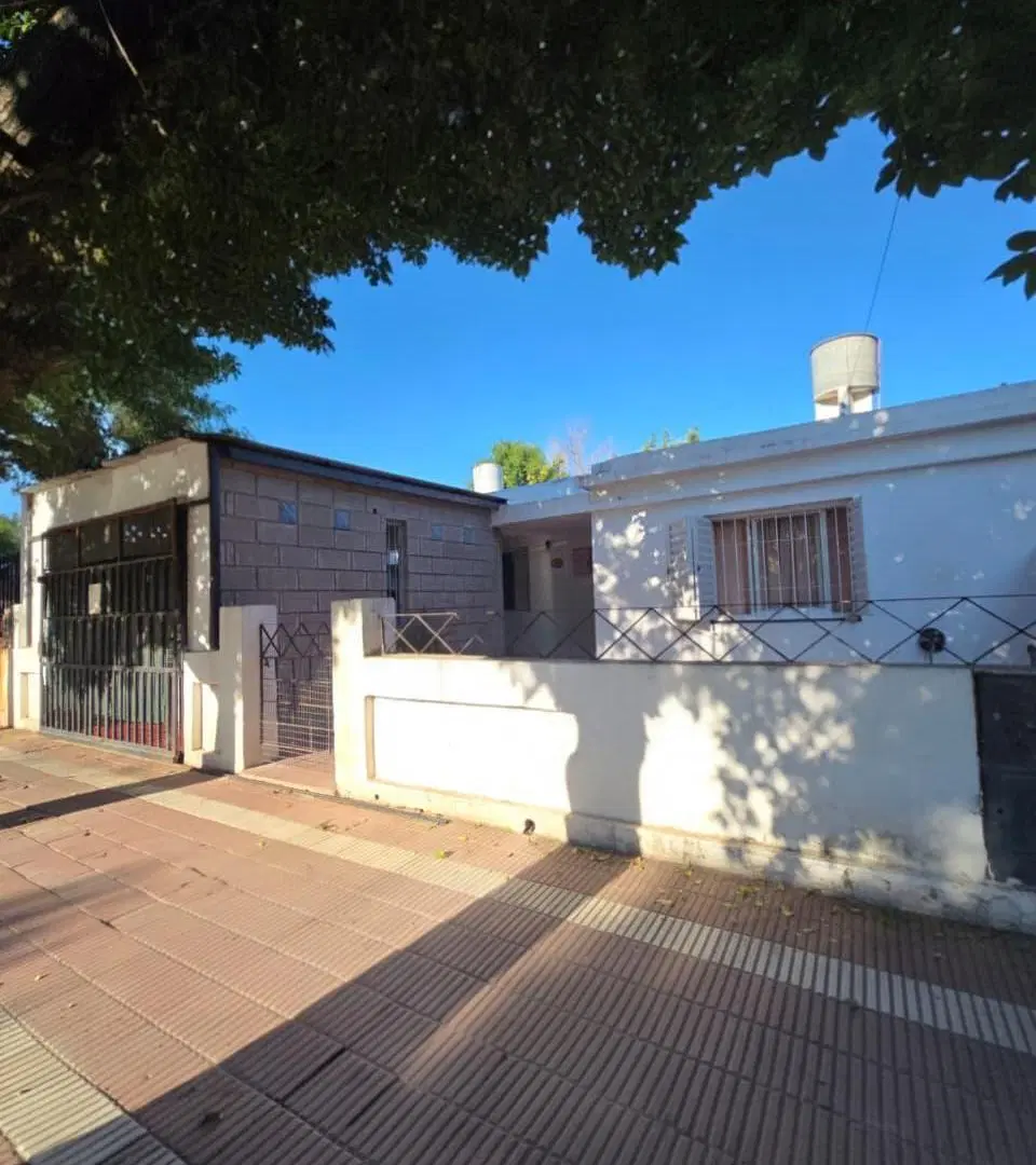 VENDO CASA EN B PATRICIOS 3 DORM. - APTA CREDITO 4