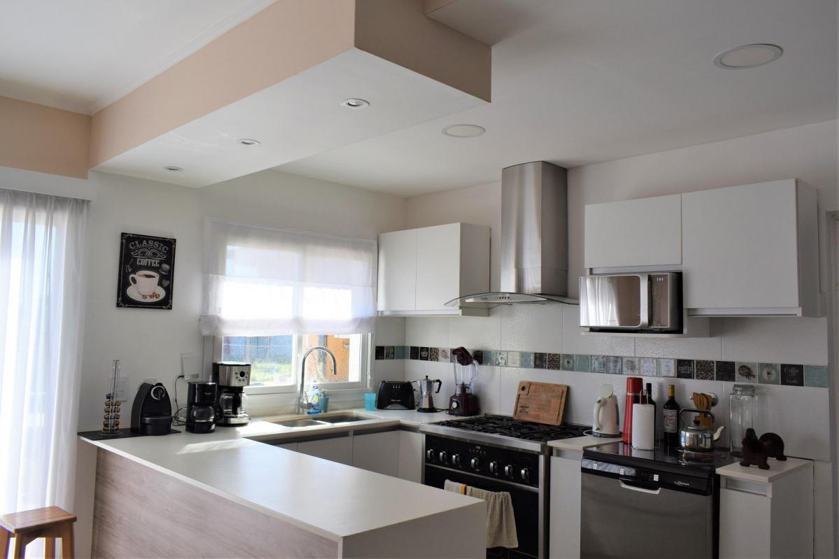 Venta de Propiedad Estilo Moderno en Camet Norte 1