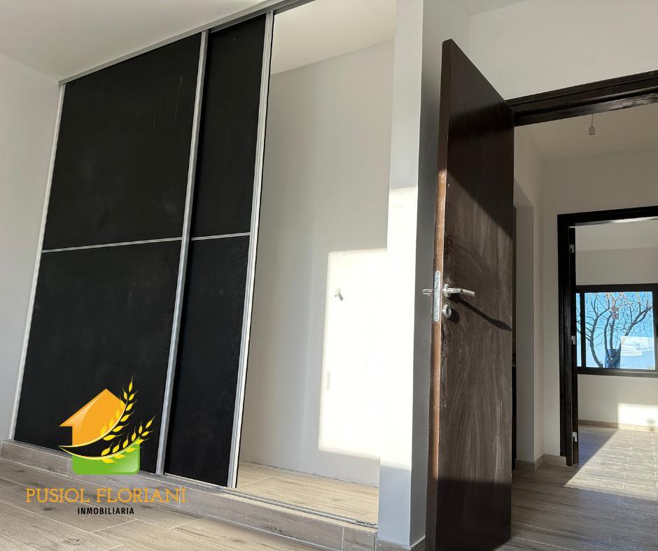 Casa a Estrenar en Villa Juana, Apta Crédito 2