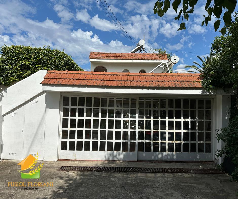 Hermosa Casa en Alta Gracia 4