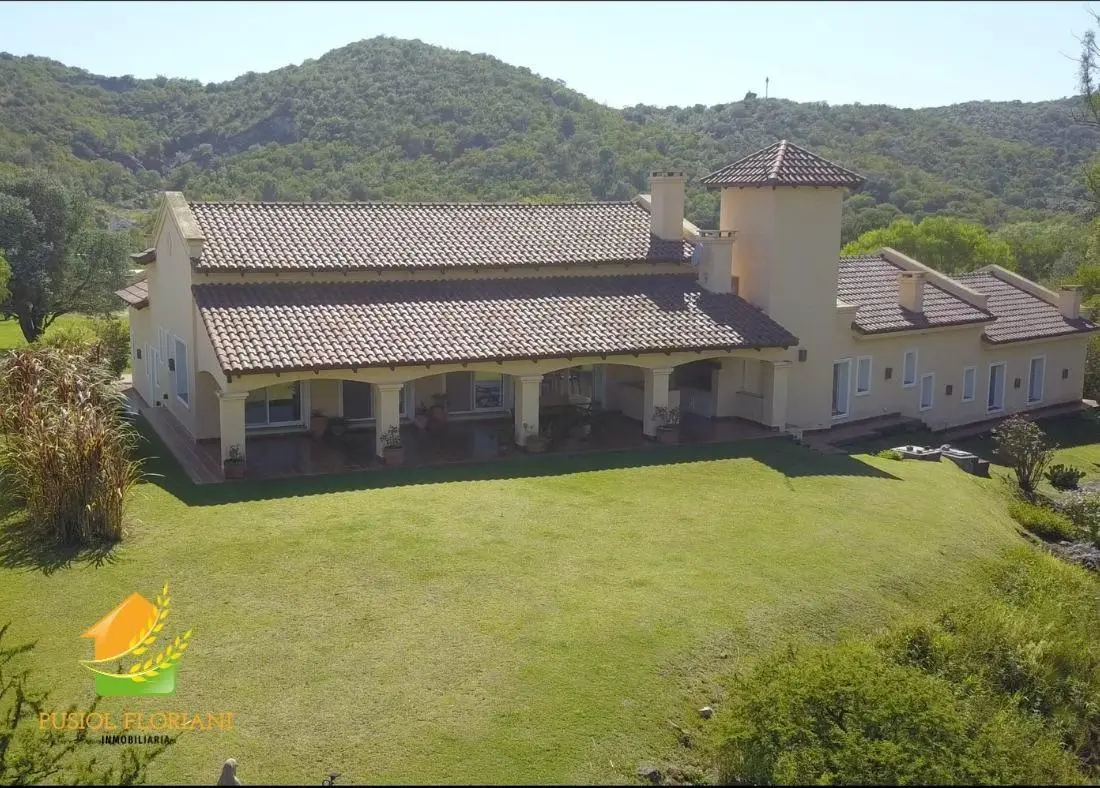 Casa frente al golf en Potrerillo de Larreta 5