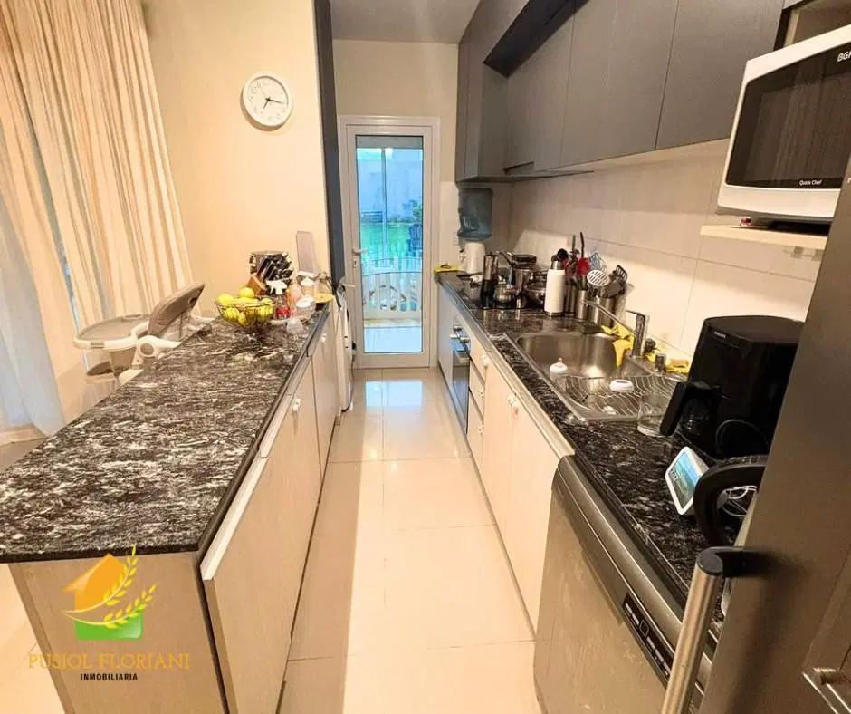 Casa de Categoría con Pileta en Reserva Tajamar – Apta Crédito 2