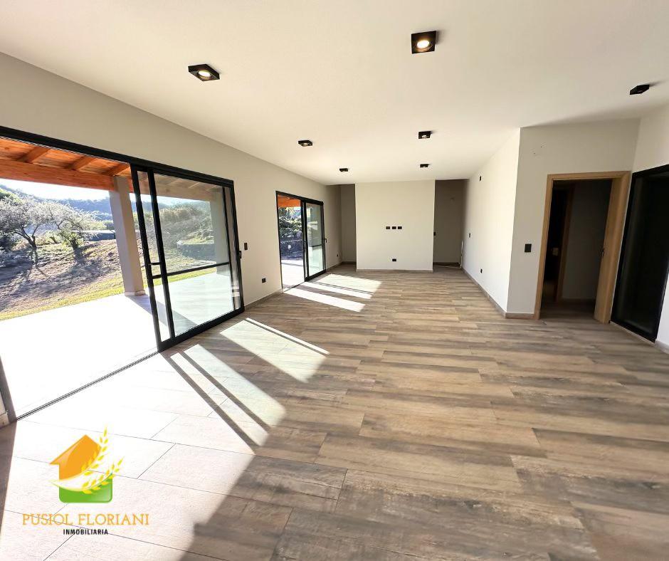 Foto de Casa a estrenar en Venta en Potrerillo de Larreta Country Golf Club, imagen 2