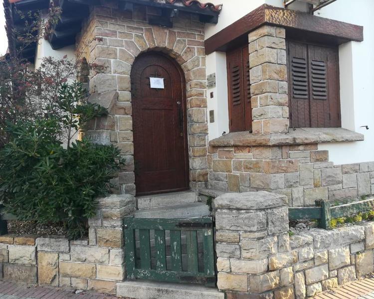 Venta | Consultorio y Departamento | Chauvin 3