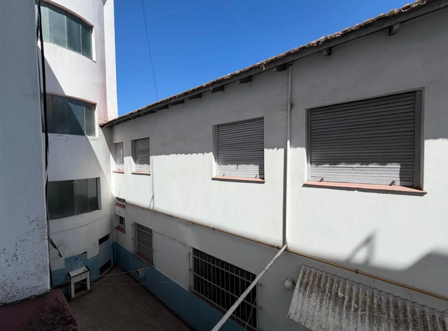 CASA APTO DESTINO COMERCIAL O PROFESIONAL - Plaza Mitre 8